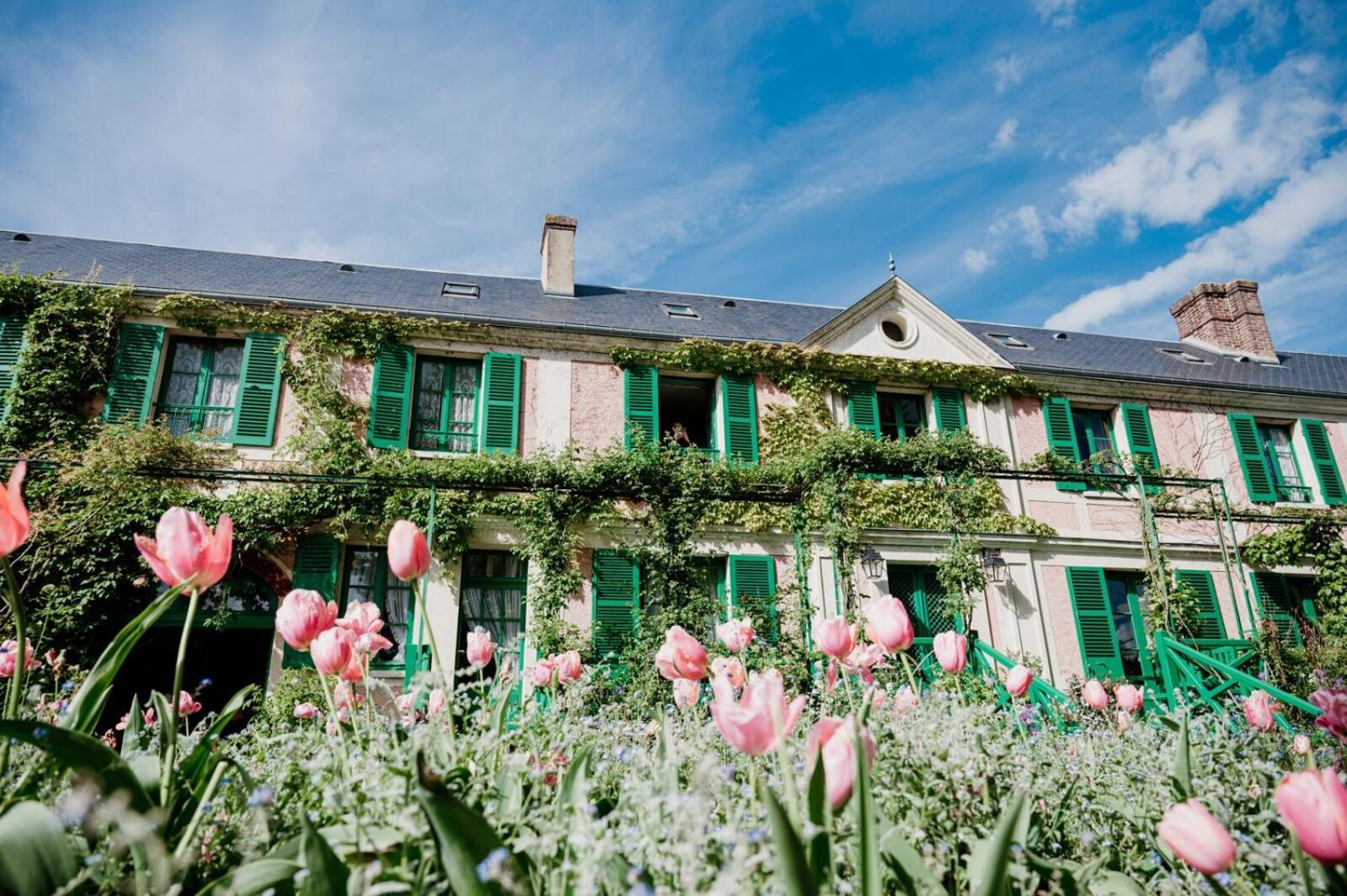 Hotel Le Pre Saint Germain Louviers Exterior foto